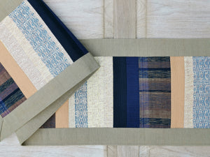 Table runner (Sage green/Cream)