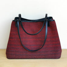 Load image into Gallery viewer, Shoulder bag &quot;Cotton&quot; (Wine red/Navy)
