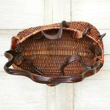 Load image into Gallery viewer, Rattan basket "Vine"
