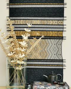 Wall hanging "Echo" (Gold)