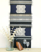 Load image into Gallery viewer, Wall hanging &quot;Lantern&quot; (Navy)
