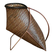 Load image into Gallery viewer, Wine holder basket (Dark brown)
