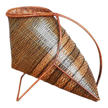 Load image into Gallery viewer, Wine holder basket (Brown/Stripes)
