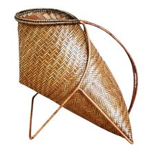 Load image into Gallery viewer, Wine holder basket (Light brown)
