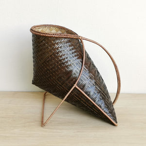 Wine holder basket (Dark brown/Zigzag)