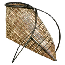Load image into Gallery viewer, Wine holder basket (Light brown)
