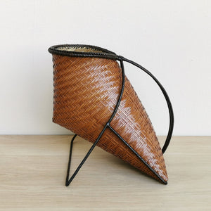 Wine holder basket (Light brown/Zigzag)