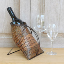 Load image into Gallery viewer, Wine holder basket (Brown/Stripes)
