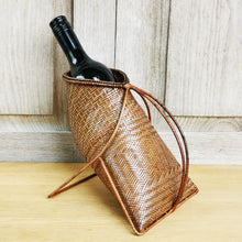 Load image into Gallery viewer, Wine holder basket (Light brown)
