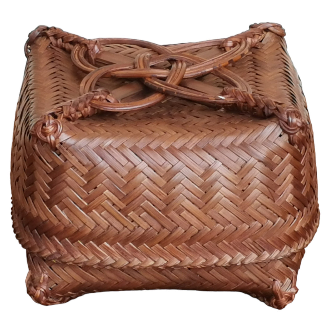 Bamboo basket 