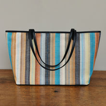 Load image into Gallery viewer, Shoulder bag &quot;Winter&quot;
