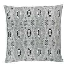 Load image into Gallery viewer, Cushion cover &quot;Jarai Diamond&quot; (White)(L)
